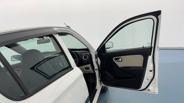 Second-hand 2021 Maruti Alto 800 LXi for sale in Lucknow-16