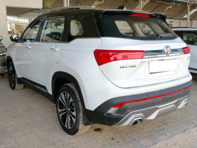 Second-hand 2021 MG Hector Sharp CVT for sale in Bangalore-6