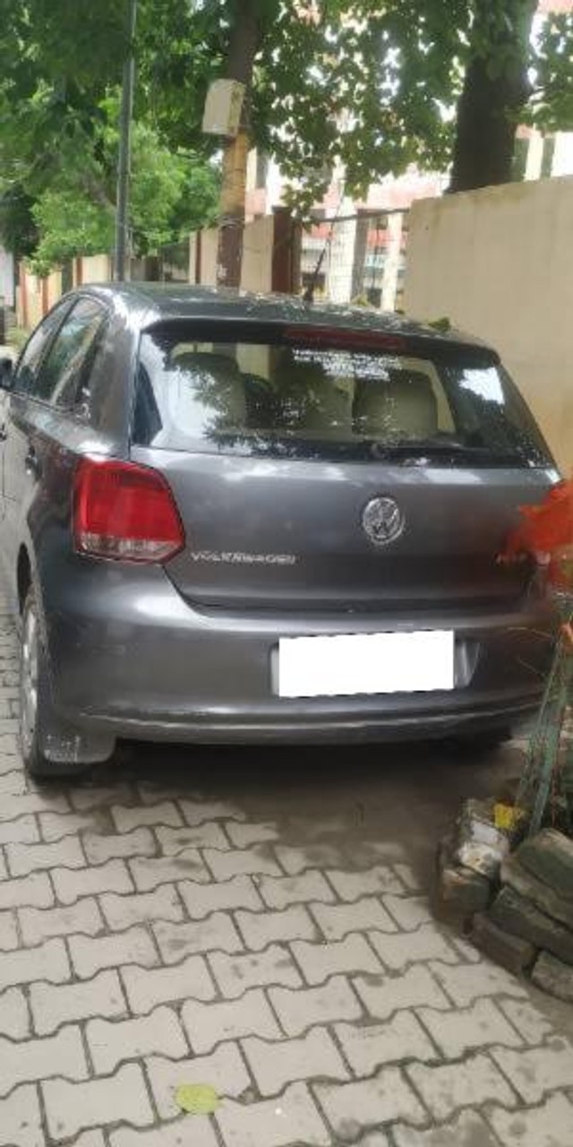 Second-hand 2012 Volkswagen Polo IPL II 1.2 Petrol Highline for sale in Allahabad-1