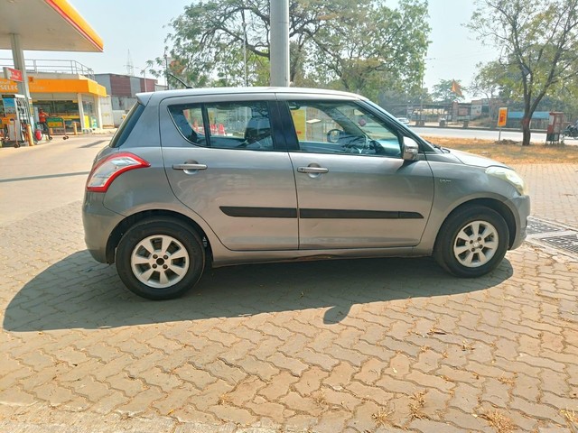 Mahindra TUV 300 T10 Second-hand 2018 Mahindra TUV 300 T10 for sale in Nashik-10