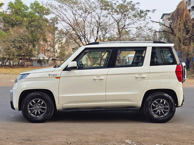 Mahindra TUV 300 T10 Second-hand 2018 Mahindra TUV 300 T10 for sale in Nashik-3