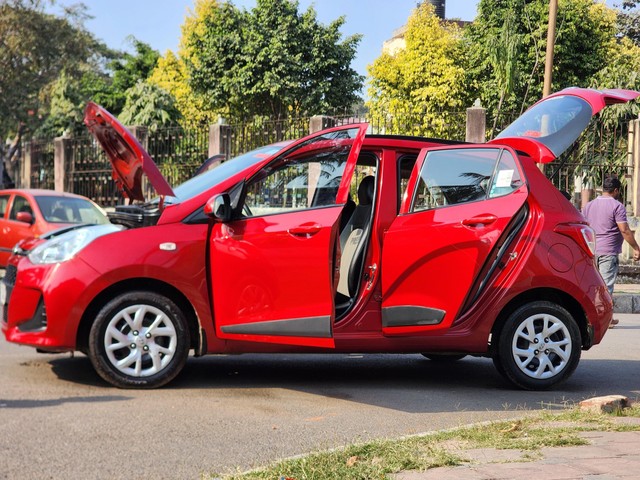 Second-hand 2019 Hyundai Grand i10 1.2 Kappa Magna BSIV for sale in Kolkata-3