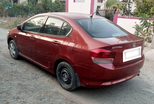 Second-hand 2011 Honda City 1.5 S MT for sale in Akola-8