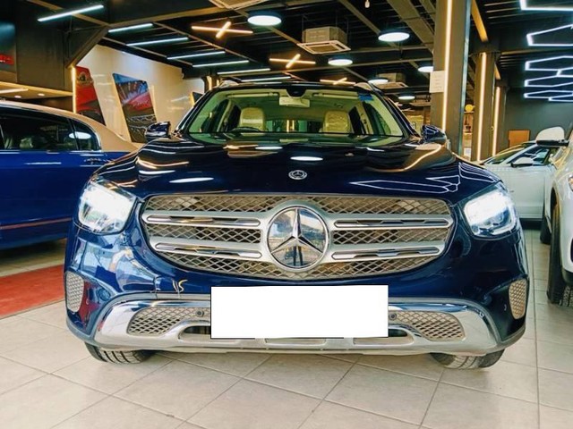 Second-hand 2021 Mercedes-Benz GLC 200 for sale in Thane-8
