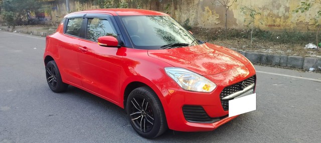 Second-hand 2021 Maruti Swift AMT VXI for sale in New Delhi-6