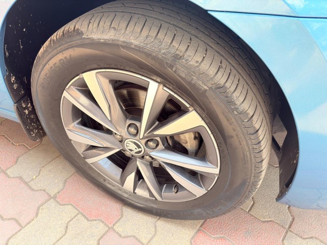 Second-hand 2024 Skoda Slavia 1.0 TSI Style AT for sale in Thane-6