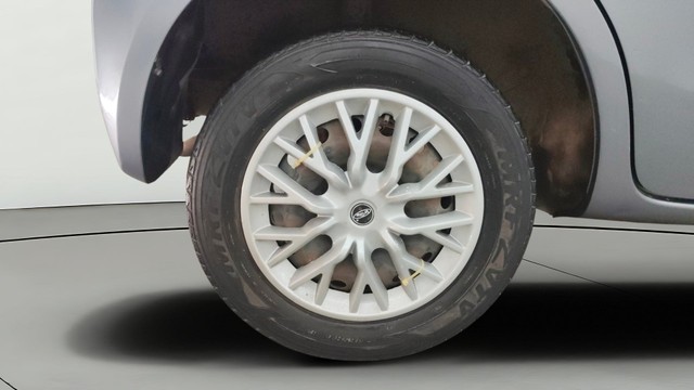 Second-hand 2013 Toyota Etios Liva G for sale in Pune-24