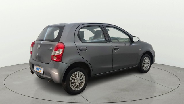 Second-hand 2013 Toyota Etios Liva G for sale in Pune-2