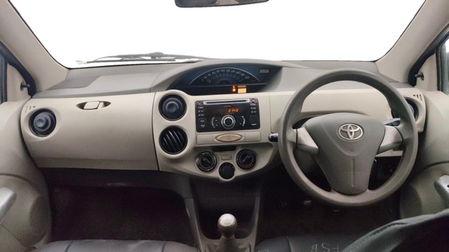 Second-hand 2013 Toyota Etios Liva G for sale in Pune-10