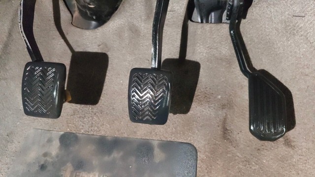 Second-hand 2013 Toyota Etios Liva G for sale in Pune-14