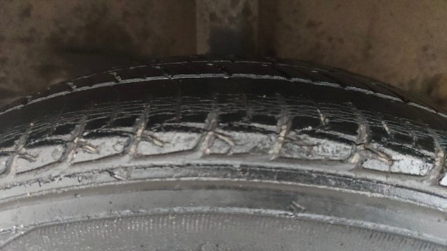 Second-hand 2013 Toyota Etios Liva G for sale in Pune-29