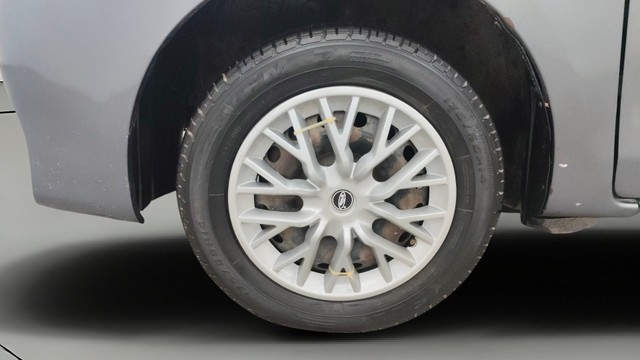 Second-hand 2013 Toyota Etios Liva G for sale in Pune-25