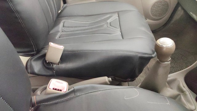 Second-hand 2013 Toyota Etios Liva G for sale in Pune-13