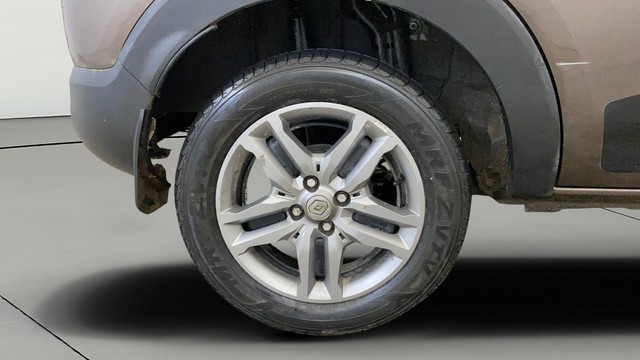 Second-hand 2024 Renault Triber RXZ for sale in Noida-25