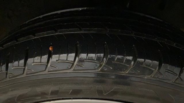 Second-hand 2024 Renault Triber RXZ for sale in Noida-32