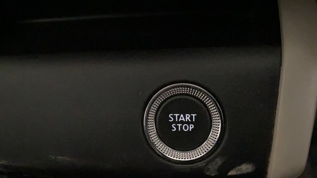 Second-hand 2024 Renault Triber RXZ for sale in Noida-23