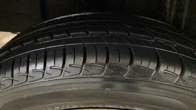 Second-hand 2024 Renault Triber RXZ for sale in Noida-30