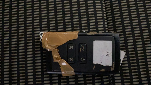 Second-hand 2024 Renault Triber RXZ for sale in Noida-21