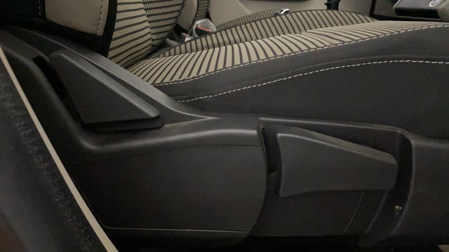 Second-hand 2024 Renault Triber RXZ for sale in Noida-18