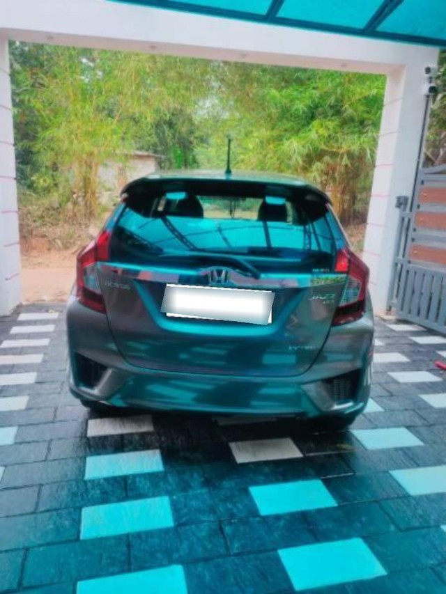 Second-hand 2015 Honda Jazz 1.2 VX i VTEC for sale in Kollam-3
