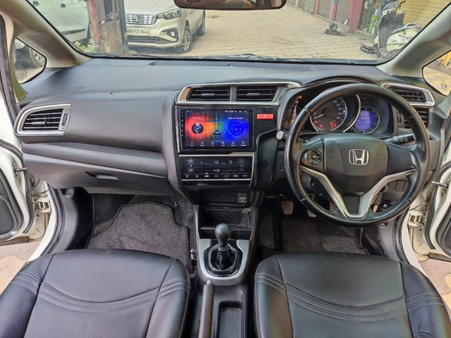 Second-hand 2016 Honda Jazz 1.2 VX i VTEC for sale in Faridabad-7