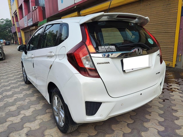 Second-hand 2016 Honda Jazz 1.2 VX i VTEC for sale in Faridabad-11