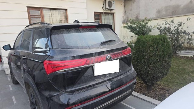 Second-hand 2024 MG Hector BlackStorm CVT 2024-2025 for sale in Batala-5