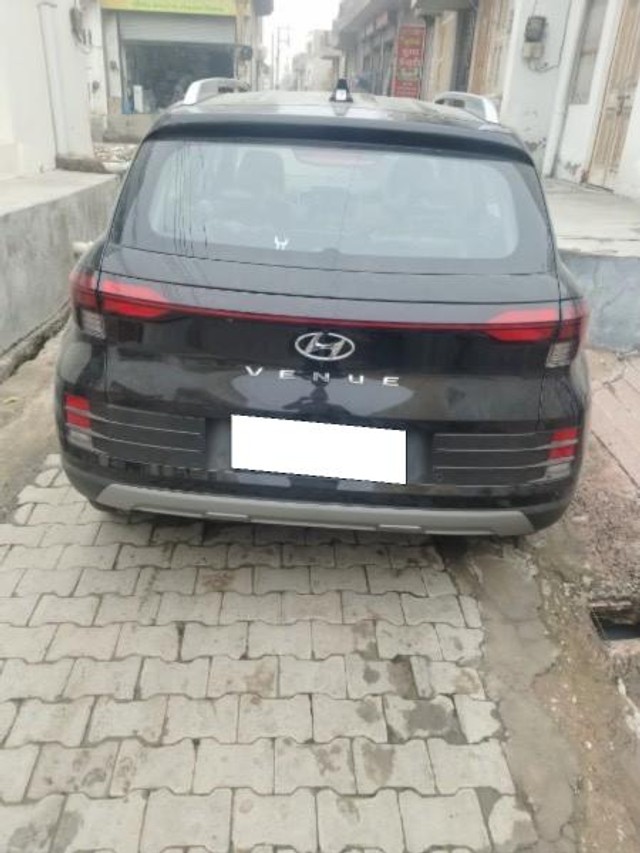 Hyundai Venue S Opt Plus Second-hand 2024 Hyundai Venue S Opt Plus for sale in Suratgarh-1