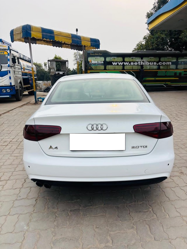 Second-hand 2014 Audi A4 2.0 TDI for sale in Lucknow-2
