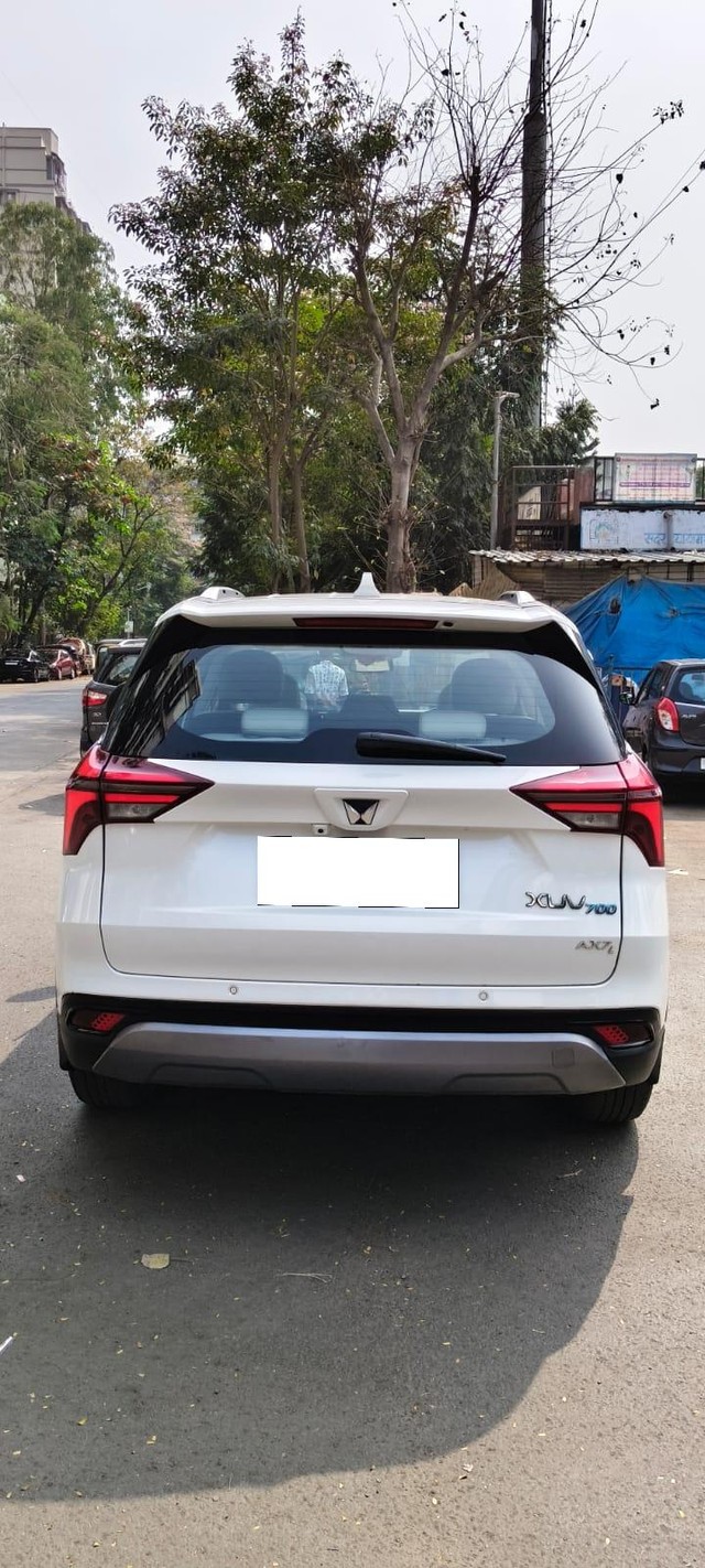 Second-hand 2023 Mahindra XUV700 AX7L 7Str Diesel AT for sale in Mumbai-2