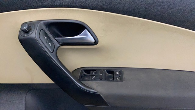 Second-hand 2014 Volkswagen Polo 1.2 MPI Highline for sale in Noida-17