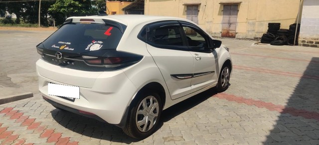 Second-hand 2024 Tata Altroz XM Plus S for sale in Virudhunagar-7