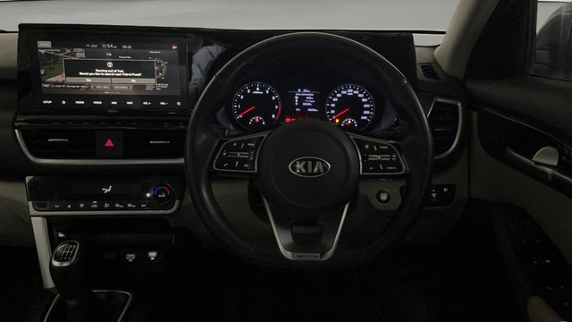 Second-hand 2021 Kia Seltos HTX G for sale in Noida-12