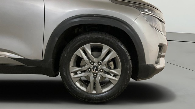 Second-hand 2021 Kia Seltos HTX G for sale in Noida-24