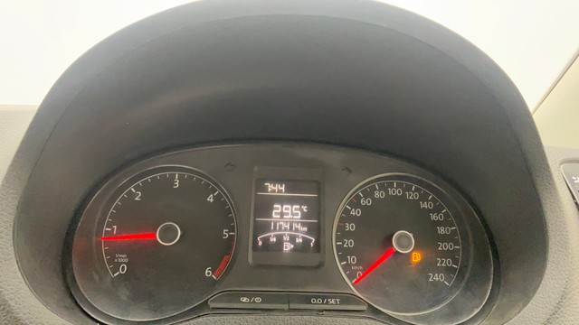 Second-hand 2018 Volkswagen Ameo 1.5 TDI Trendline for sale in Hyderabad-11