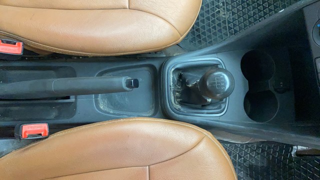 Second-hand 2018 Volkswagen Ameo 1.5 TDI Trendline for sale in Hyderabad-13