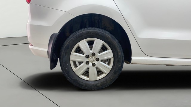 Second-hand 2018 Volkswagen Ameo 1.5 TDI Trendline for sale in Hyderabad-24