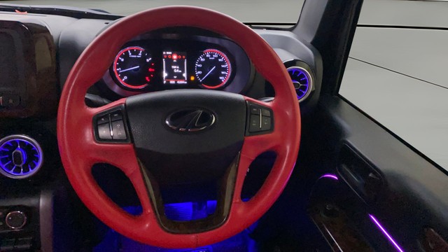 Second-hand 2022 Mahindra Thar LX 4-Str Hard Top AT RWD BSVI for sale in Ahmedabad-12