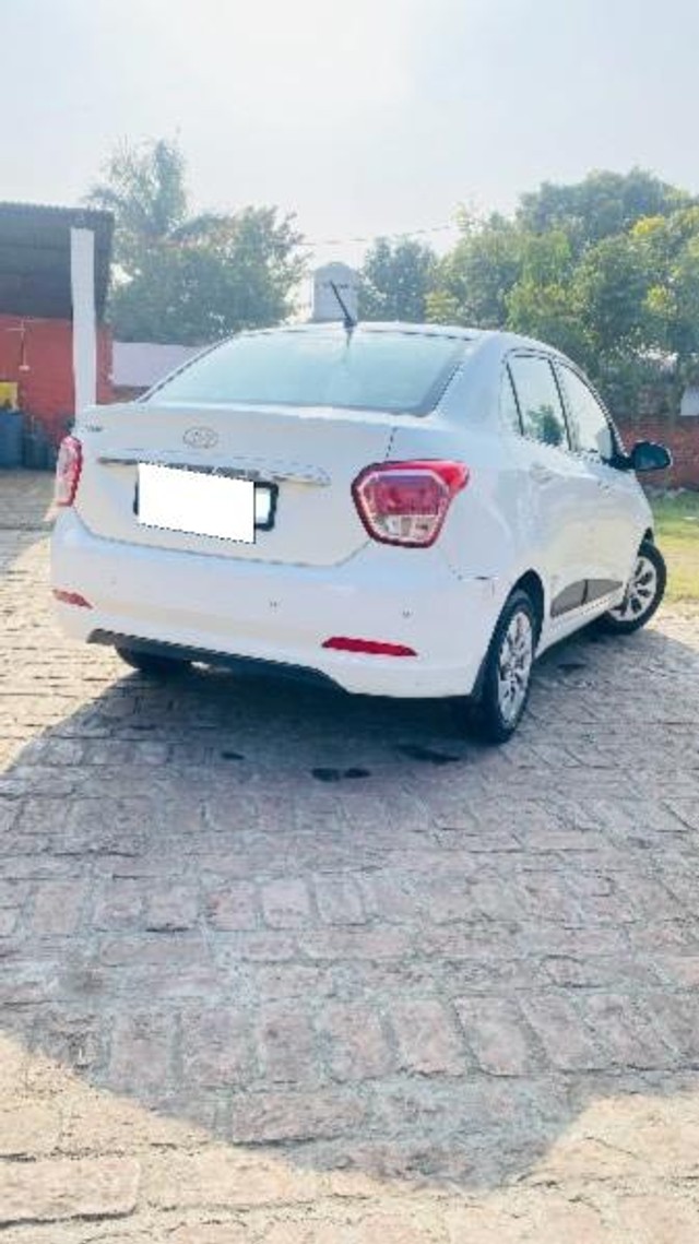 Second-hand 2016 Hyundai Xcent VTVT Plus ABS for sale in Rudrapur-8