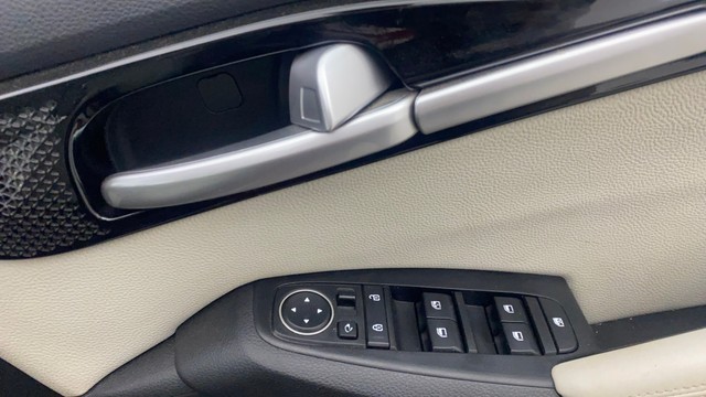 Second-hand 2022 Kia Seltos HTX G for sale in Bangalore-17