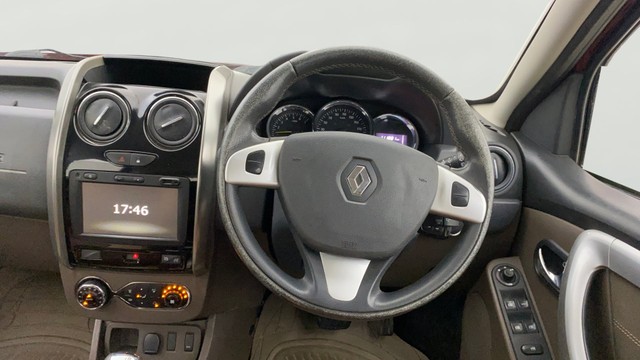 Second-hand 2016 Renault Duster 110PS Diesel RxZ AMT for sale in Thane-12