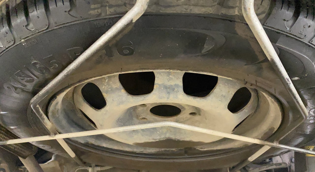 Second-hand 2016 Renault Duster 110PS Diesel RxZ AMT for sale in Thane-27