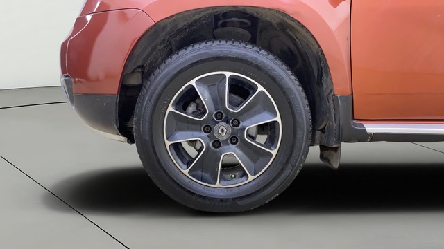 Second-hand 2016 Renault Duster 110PS Diesel RxZ AMT for sale in Thane-25