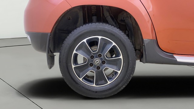 Second-hand 2016 Renault Duster 110PS Diesel RxZ AMT for sale in Thane-24