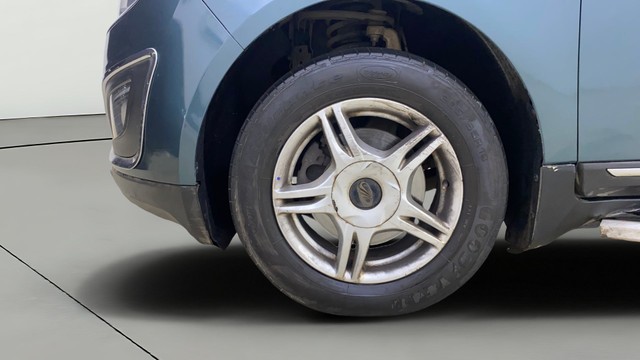 Second-hand 2018 Mahindra Marazzo M6 for sale in Thane-25