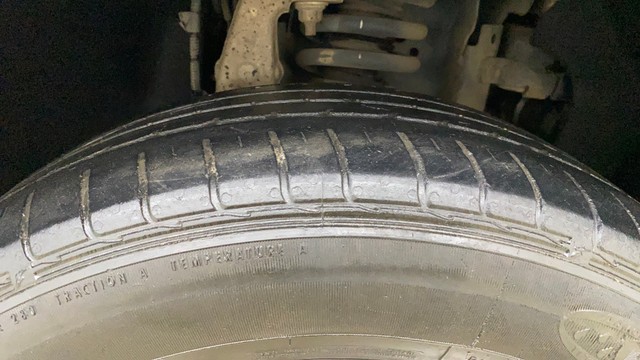 Second-hand 2018 Mahindra Marazzo M6 for sale in Thane-28