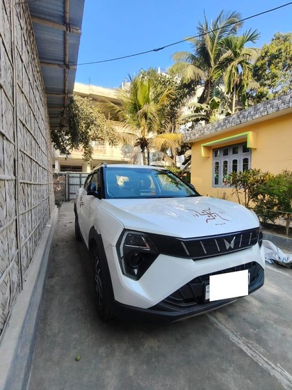 Second-hand 2024 Mahindra XUV 3XO AX5 for sale in Hojai