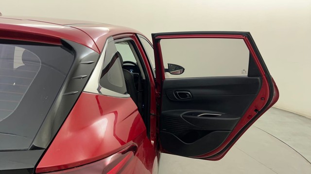 Second-hand 2021 Hyundai i20 Asta Turbo DCT for sale in Bangalore-30