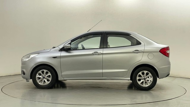 Second-hand 2018 Ford Aspire 1.2 Ti-VCT Titanium for sale in Bangalore-6