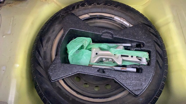 Second-hand 2015 Maruti Celerio VXI AMT for sale in Bangalore-30